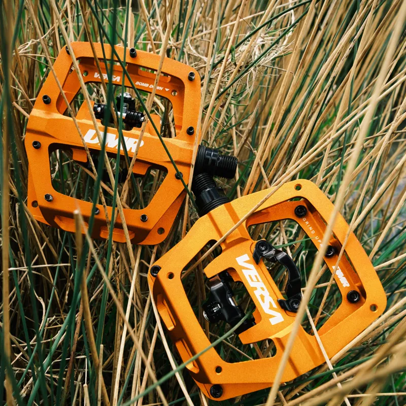 DMR Versa Pedals in Orange-6